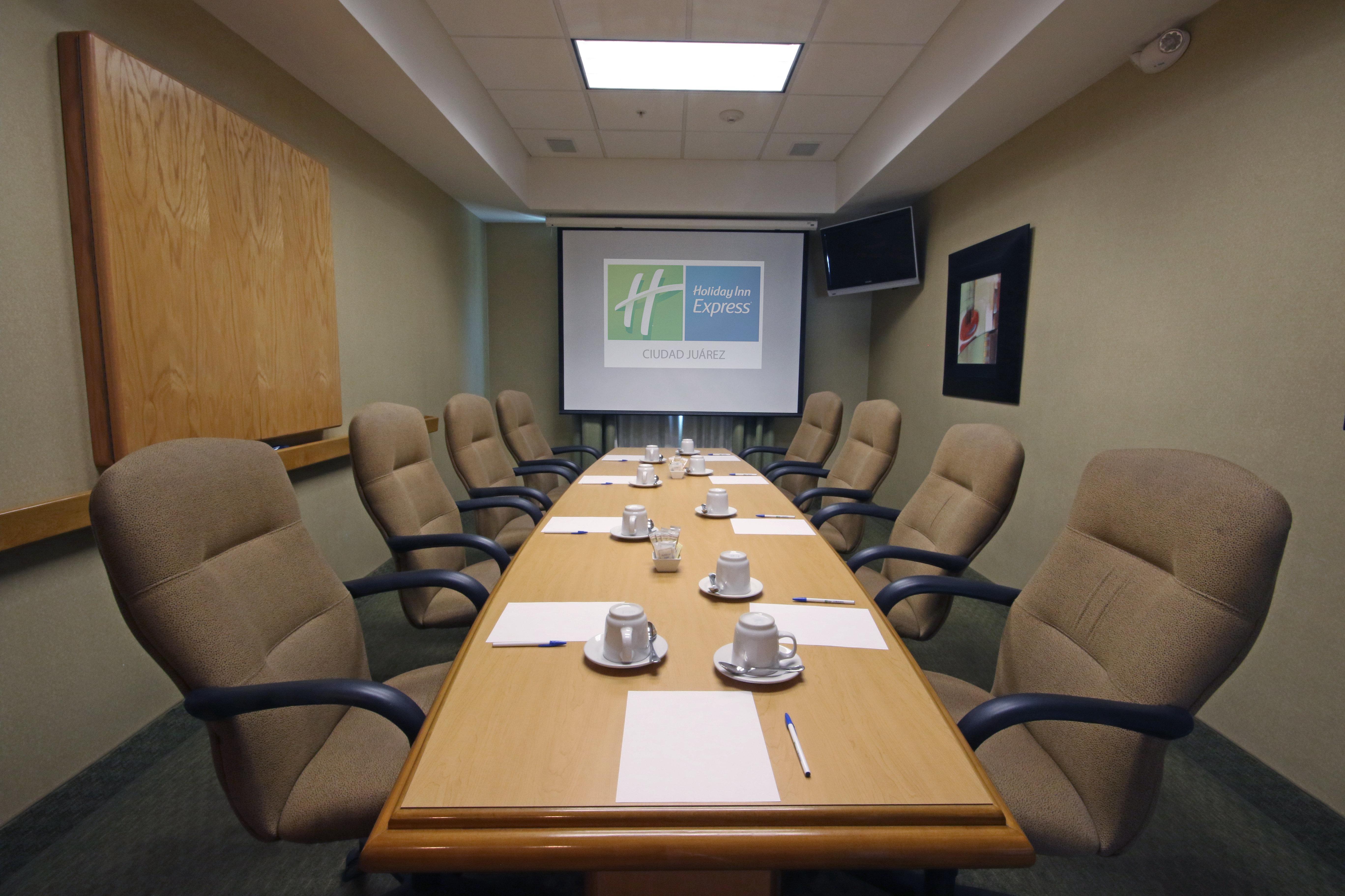 Holiday Inn Express Hotel & Suites Cd. Juarez - Las Misiones By Ihg Exterior foto